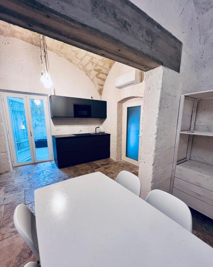 Apartmán Dante'S Patio Bari Exteriér fotografie